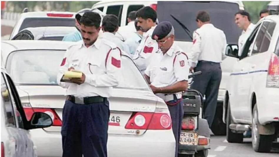 delhi_traffic_police_1-sixteen_nine.jpg