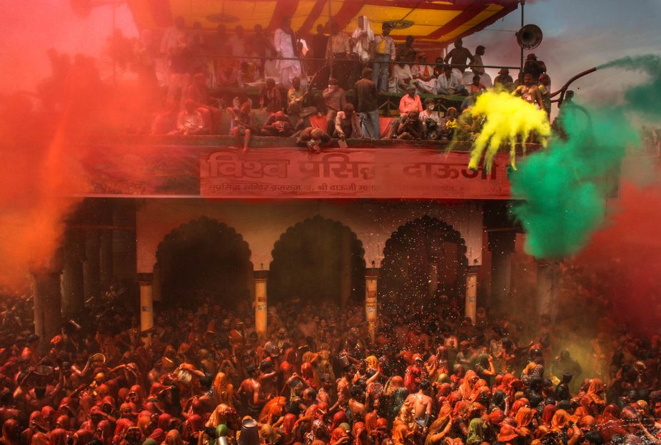 9-days-holi-celebration-in-complete-braj.jpg