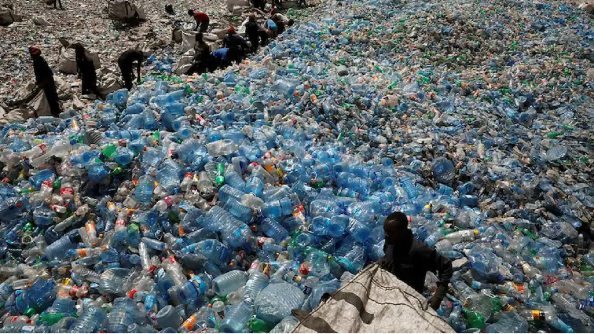 plastic-waste_2-sixteen_nine.png.webp
